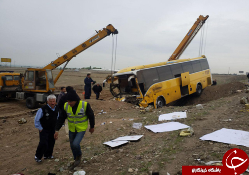 سانحه رانندگی با ۲۰ مصدوم در آزاد راه قزوین، کرج +تصاویر