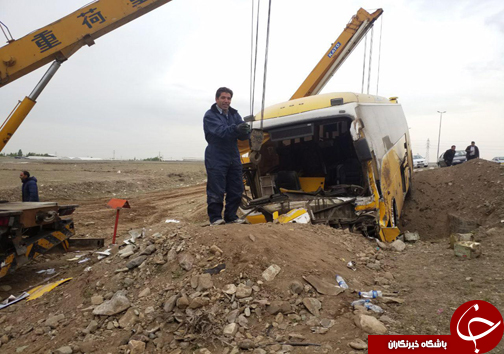 سانحه رانندگی با ۲۰ مصدوم در آزاد راه قزوین، کرج +تصاویر