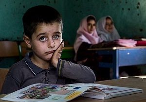 کمبود فضای آموزشی در مناطق روستایی و عشایری دستگردان