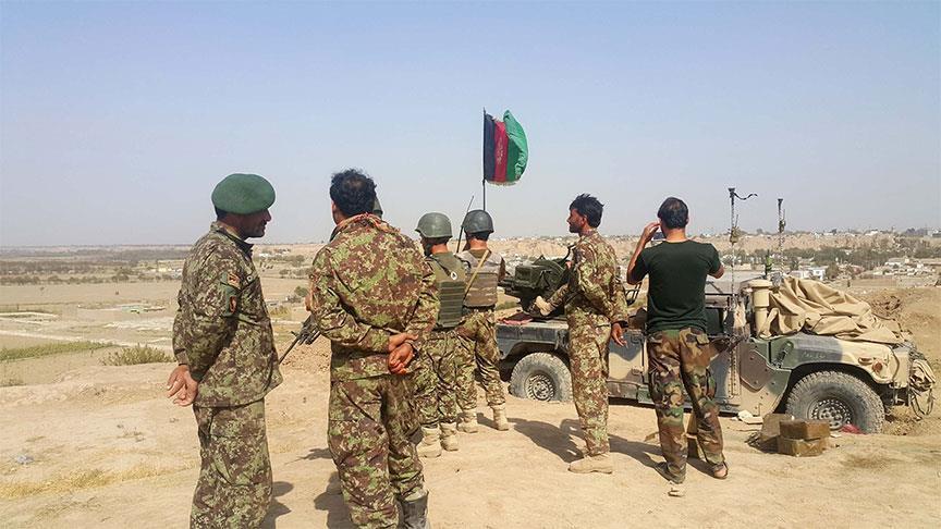 کشته و زخمی شدن 5 سرباز افغان در درگیری با طالبان
