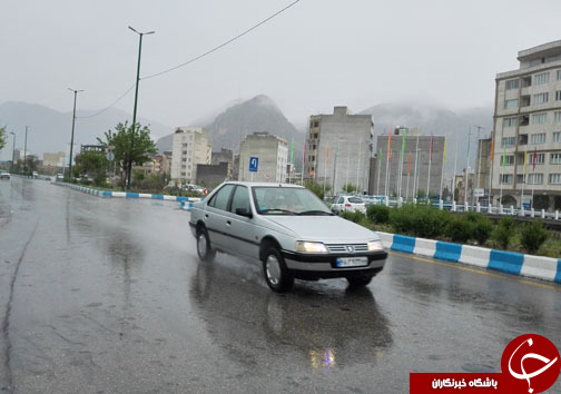 تصـاویر بارش باران بهاری در شهر خرم آباد