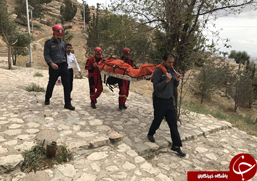 امداد کوهستان برای نجات بیمار دچار حمله قلبی