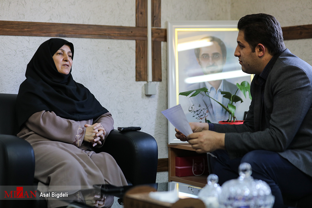 قهــــــــرمانی که ذخیره انقلاب بود اما حقوق نجومی نگرفت/ غنی&zwnj;سازی؛ &laquo;برگ برنده&raquo; مذاکرات هسته&zwnj;ای/ مگر ما آمده&zwnj;ایم سهم&zwnj;مان را از انقلاب برداریم/ دنبال یک عده ای در رشته خاص هستند/ شهید شهریاری؛ از اخلاص تا عمل