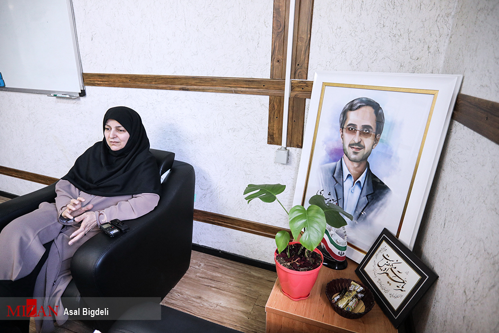 قهــــــــرمانی که ذخیره انقلاب بود اما حقوق نجومی نگرفت/ غنی&zwnj;سازی؛ &laquo;برگ برنده&raquo; مذاکرات هسته&zwnj;ای/ مگر ما آمده&zwnj;ایم سهم&zwnj;مان را از انقلاب برداریم/ دنبال یک عده ای در رشته خاص هستند/ شهید شهریاری؛ از اخلاص تا عمل