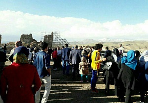 ۲۰ هزار گردشگر از تخت سلیمان تکاب بازدید کردند
