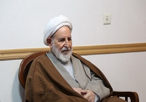 باید کالاهای خارجی جایگاه خود را درکشور از دست بدهند