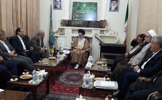 ادامه دیدارهای نوروزی استاندارقم با مراجع تقلیدو مسئولان استانی