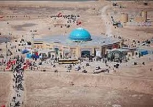 بازدید گردشگر خارجی راهیان نور از یادمان شهدای شلمچه