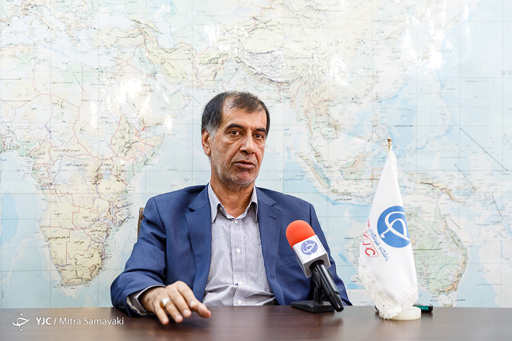 تمامی دولت نهم و دهم روی سر رئیسی آوار شد/شخصیت جهانگیری در اصلاح&zwnj;طلبان، شبیه شخصیت لاریجانی در اصولگرایان است/احمدی&zwnj;نژاد در زمان ریاست جمهوری&zwnj;اش گوش به حرف احدی نمی&zwnj;داد، الان هم نمی&zwnj;دهد