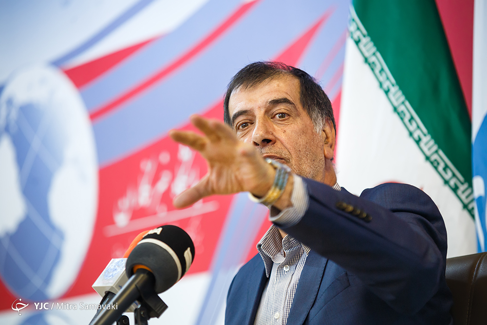 تمامی دولت نهم و دهم روی سر رئیسی آوار شد/شخصیت جهانگیری در اصلاح&zwnj;طلبان، شبیه شخصیت لاریجانی در اصولگرایان است/احمدی&zwnj;نژاد در زمان ریاست جمهوری&zwnj;اش گوش به حرف احدی نمی&zwnj;داد، الان هم نمی&zwnj;دهد