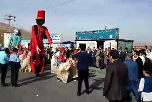 استقبال از نوروز گردان با اجرای مراسم مفرح در اراک