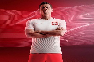 لباس تیم ملی لهستان رونمایی شد