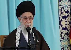 سخنان رهبر انقلاب درباره حمایت از کالاهای ایرانی/ کنایه مهران مدیری به سختی کار مدیران/ سانحه وحشتناک در حین نمایش هوایی/ سیر تحول خودروی گلف + فیلم سخنان رهبر انقلاب درباره حمایت از کالاهای ایرانی/ کنایه مهران مدیری به سختی کار مدیران/ سانحه وحشتناک در حین نمایش هوایی/ سیر تحول خودروی گلف + فیلم