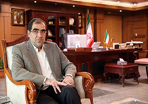 قاضی&zwnj;زاده هاشمی: نه عیدی می&zwnj;دهم، نه می&zwnj;گیرم! + فیلم