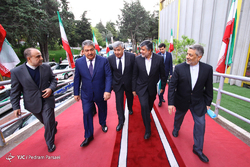 نشست خبری وزیر صنعت، معدن و تجارت