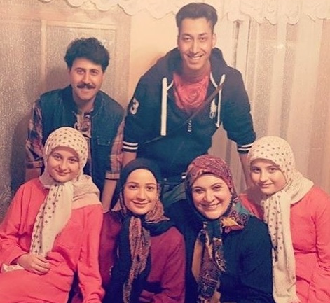 ناگفته هایی درباره سارا و نیکا  + بیوگرافی