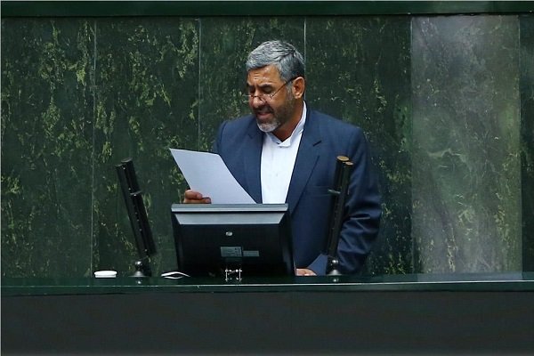 قوای کشور با اولویت قراردادن بحران&zwnj;های کشور نسبت به حل آنها اقدام کنند