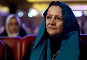 گلاب آدينه با «نامه» به شبکه چهار می آید