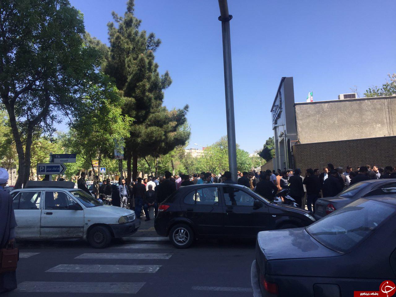 بلاتکلیفیِ در بازار ارز مشهد
