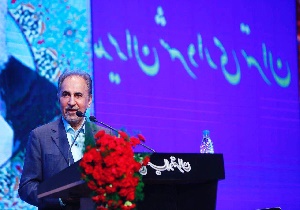 شوخی خجالت آور شهردار سابق با قرائتی/ شیوه عجیب نجفی برای معرفی حسینی مکارم