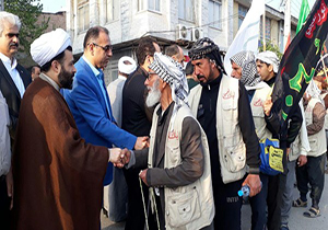 استقبال بهشهری ‌ها از کاروان پیاده عراقی