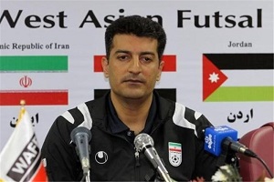 صانعی :سن استخوانی هر بازیکنی مشکل داشته باشد او را کنار خواهیم گذاشت