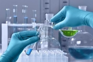 آزمايشگاه‌ها در طرح تحول سلامت مغفول ماندند/ تعرفه‌ها در ايران كمتر از بزرگترين کشور زاغه نشين دنيا است