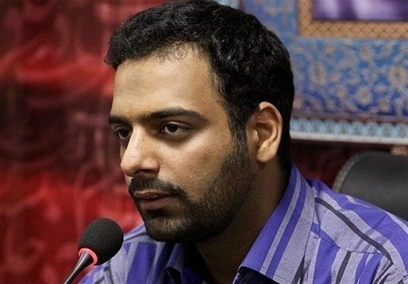 جدیدترین مجموعه شعر میلاد عرفان‌پور به نمایشگاه کتاب می‌آید