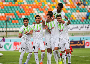 ذوب‌آهن با ۳ مصدوم راهی اهواز شد