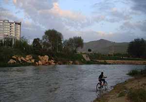 مردم از تردد در کنار رودخانه های مهاباد پرهیز کنند