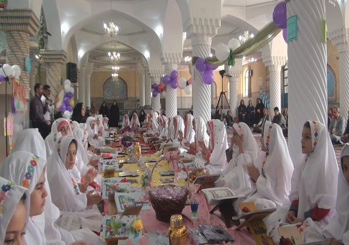 برگزاری جشن تکلیف دانش آموزان سنندجی