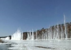 پاسخ ارتش سوریه به ترقه بازی آمریکا + فیلم