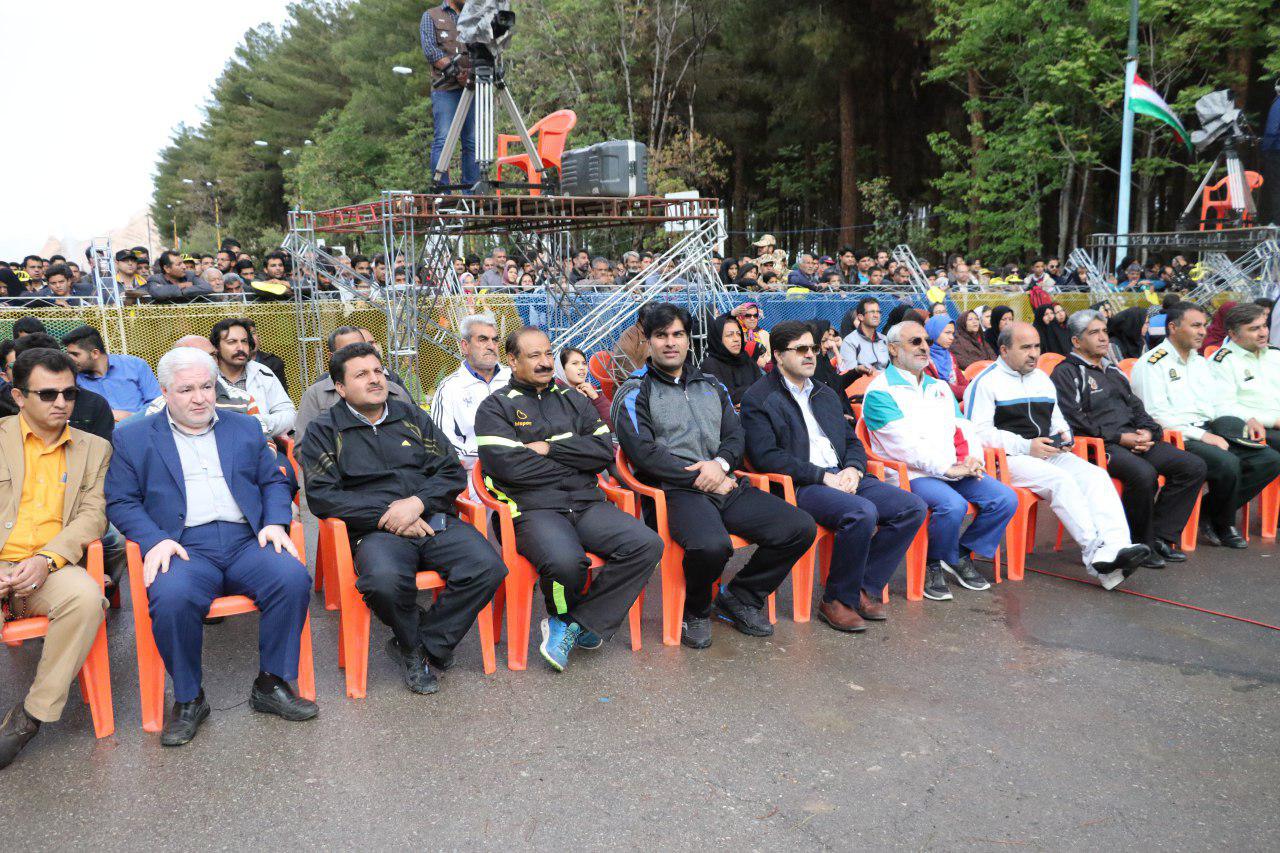 گزارش تصویری پیاده روی خانوادگی در کرمان