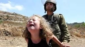 بازداشت یک زن معترض فلسطینی در مقابل چشم کودکانش+تصاویر