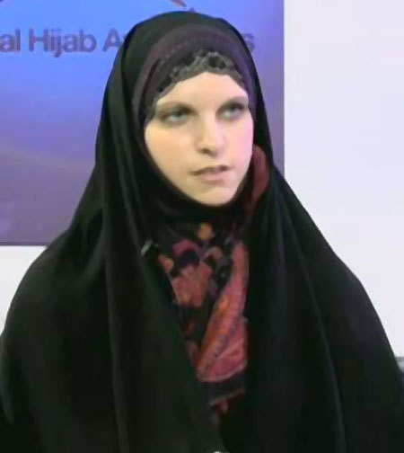 اظهارات خواندنی زنانی از گوشه و کنار دنیا که به اسلام روی آوردند+تصاویر