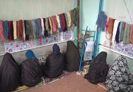 استقبال قالیبافان روستایی استان مرکزی از تولید فرش دستباف