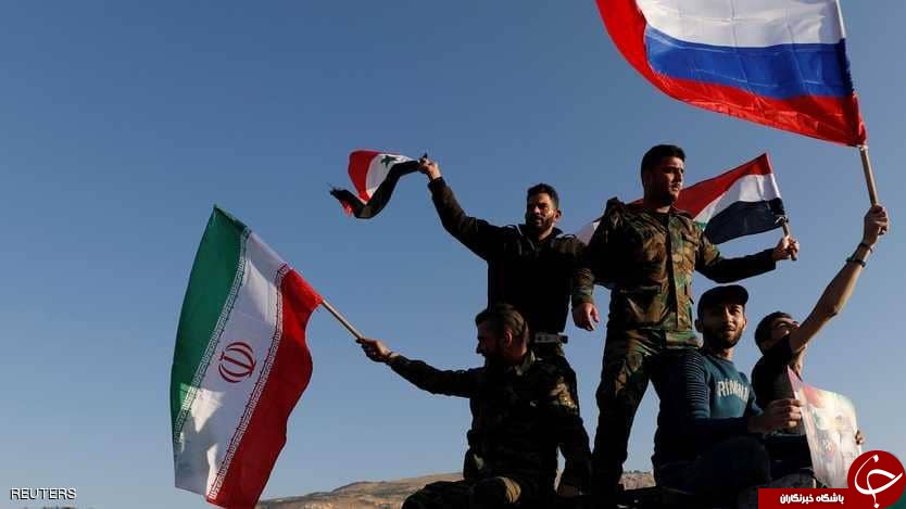 تجمع صدها سوری در بزرگترین میدان دمشق پس از تجاوز ائتلاف آمریکایی+ تصاویر