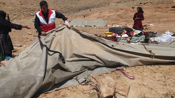 امداد رسانی به 11 خانوار گرفتار در سیل