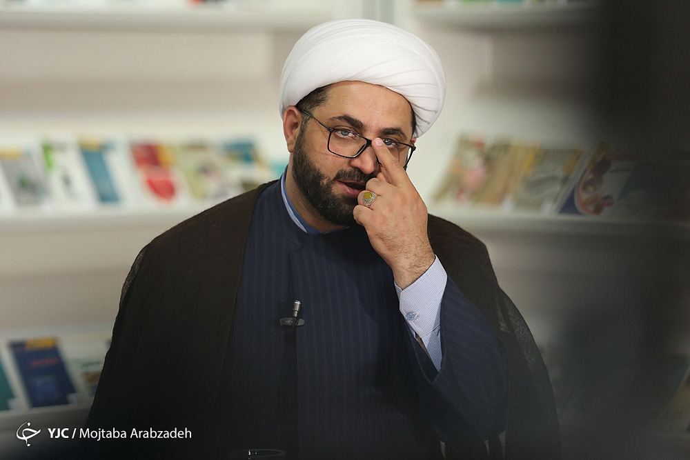 ازدواج موقت به اسم مجرد ها و به کام متأهل هاست/ چزا به مجرد ها وام نمی دهند؟/ بسیاری از گناهان جوانان به گردن مسئولان و خانواده هاست/
