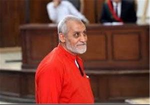 دادگاه عالی مصر حکم حبس ابد رهبر اخوان المسلمین را تایید کرد