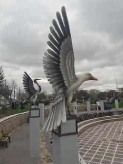 رونمایی از ده المان پرنده سیمرغ در نیشابور
