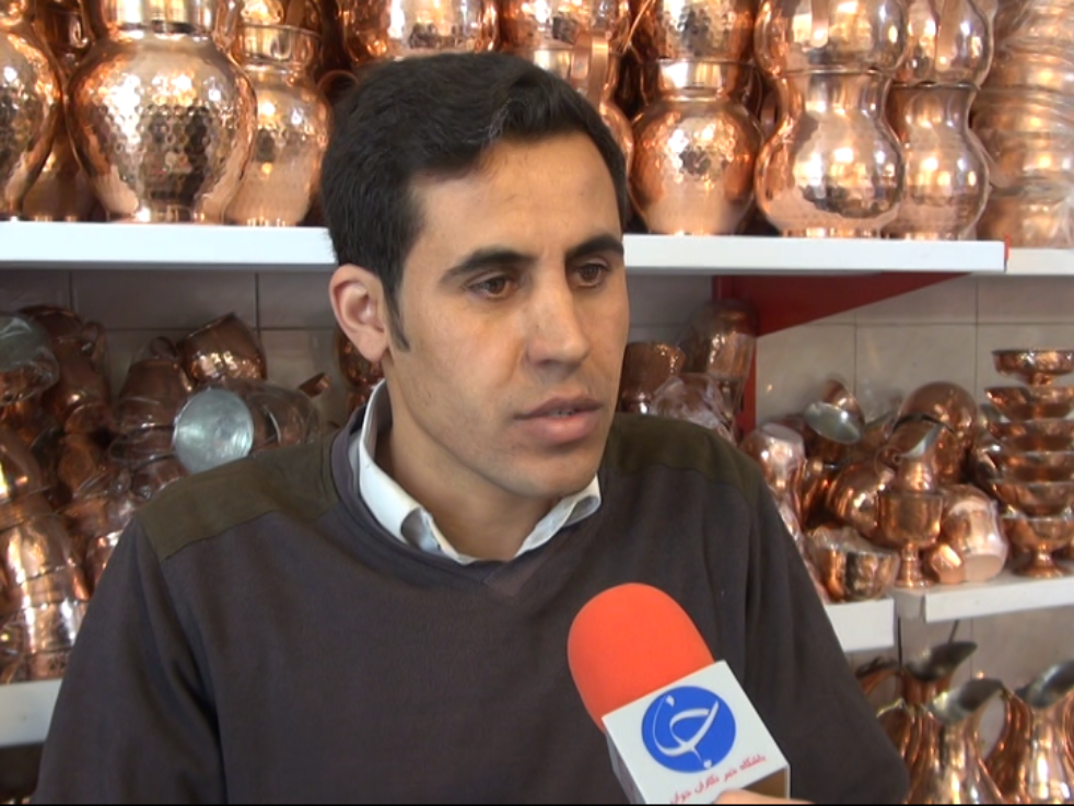لزوم توجه به صنایع دستی در سال حمایت از کالای ایرانی/زنجان رتبه نخست تولیدات صنایع&zwnj;دستی فلزی در کشور را دارد