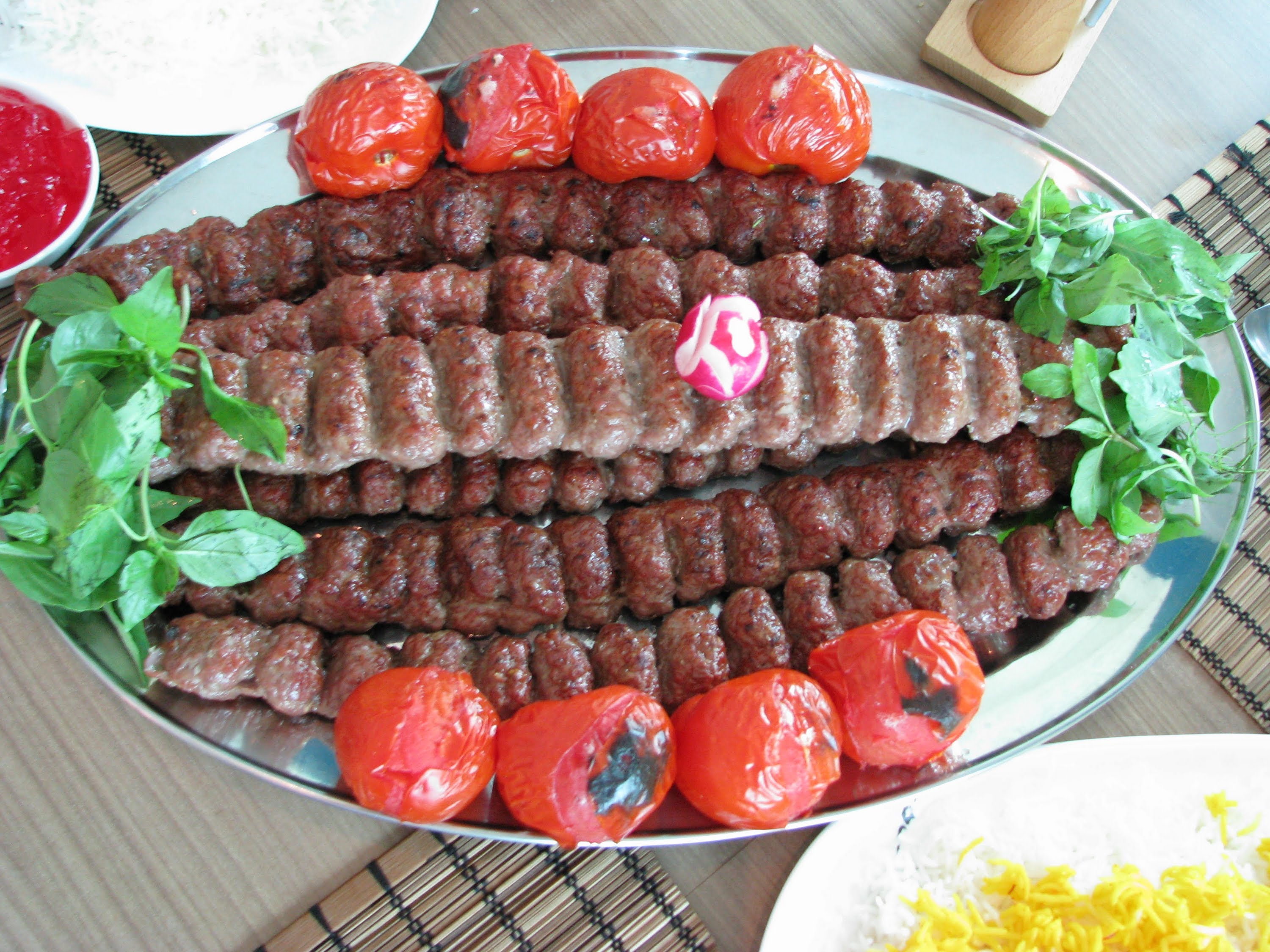 کباب&zwnj;هایی کـه بـلای جـان می&zwnj;شونـد