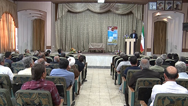 کشاورزان آران و بیدگل به سراغ کشت های باغی با ارزش افزوده بالا بروند