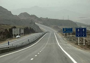 بزرگراه زابل - زاهدان برای تکمیل  نیازمند تامین اعتبار است