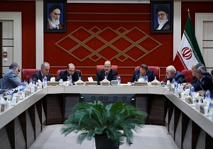 استاندار قزوین: ماشین آلات واحد‌های تولیدی باید بازسازی شود