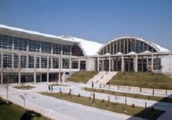 باران سیل آسا در نمایشگاه کتاب + فیلم