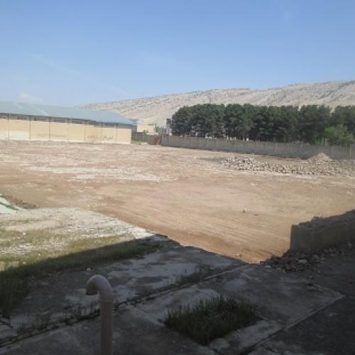 بهسازی ورزشگاه شهید پیرحیاتی شهرستان ایوان