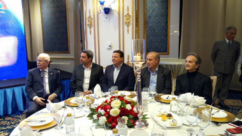 لباس ارکستر ایران در جام جهانی رونمایی شد