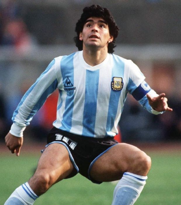 زیباترین لباس های تاریخ جام جهانی فوتبال+تصاویر زیباترین لباس های تاریخ جام جهانی فوتبال+تصاویر